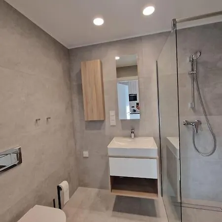 Shellter - Z Widokiem Na Morze